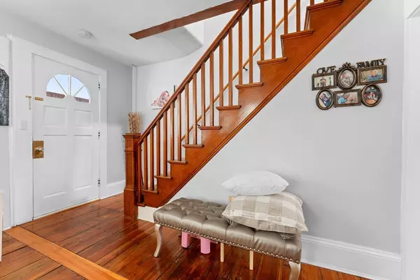 Taunton, MA 02780,2 5th Ave