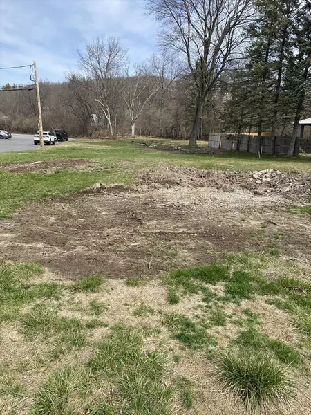 128 Pleasant Valley, Methuen, MA 01844