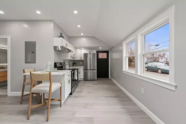 Revere, MA 02151,22 Lawrence Rd