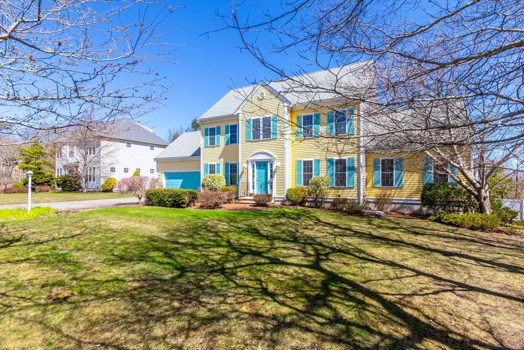 Bourne, MA 02562,14 Sheppard Rd