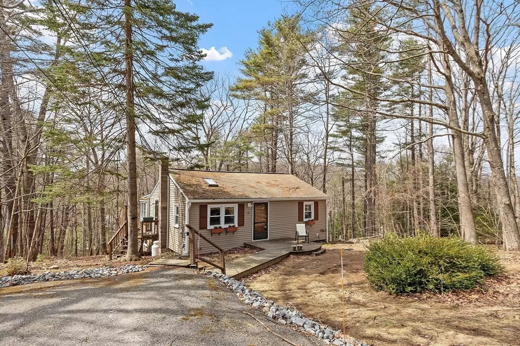 Ashburnham, MA 01430,19 Lake View Drive