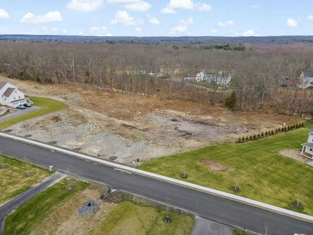 Seekonk, MA 02771,10 Berson Road