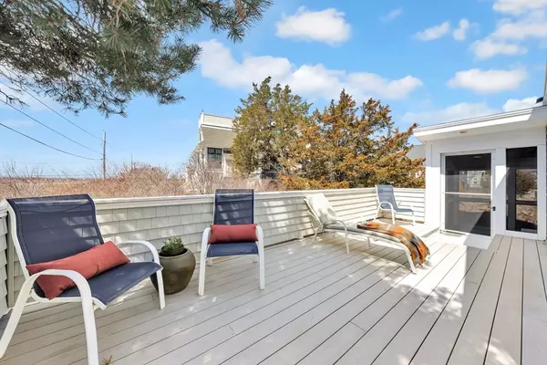 Newbury, MA 01951,20 Independence Way