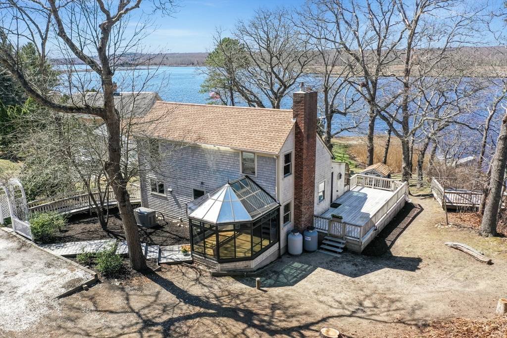 139 Donovans Ln, Westport, MA 02790