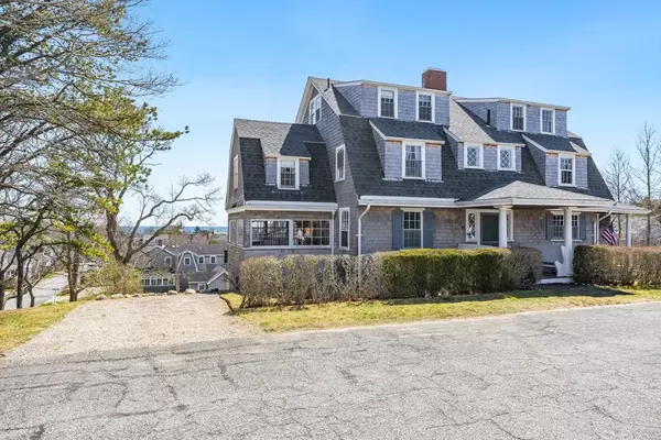 Barnstable, MA 02647,35 Grayton Ave