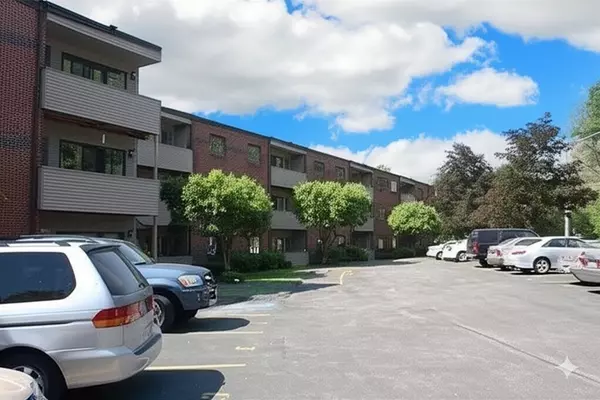 Lowell, MA 01850,333 1st Blvd #310