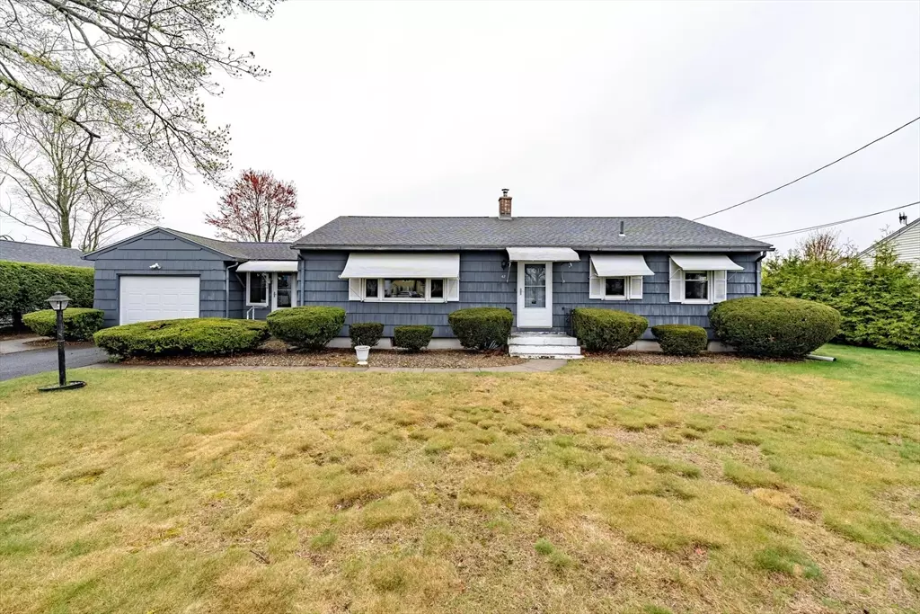 Ludlow, MA 01056,42 Adams St