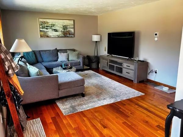 East Bridgewater, MA 02333,32 Old Plymouth St #32