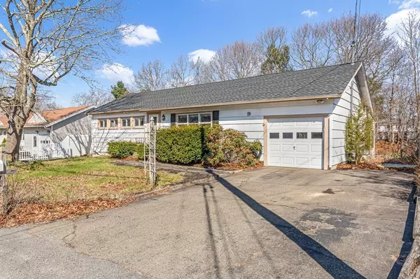 Canton, MA 02021,9 Rebecca Rd