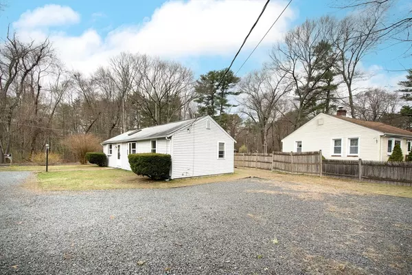 Hanson, MA 02341,42 Jean St