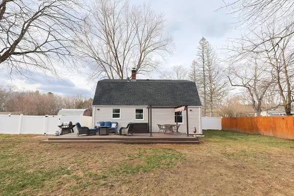 Oxford, MA 01540,23 Linden St