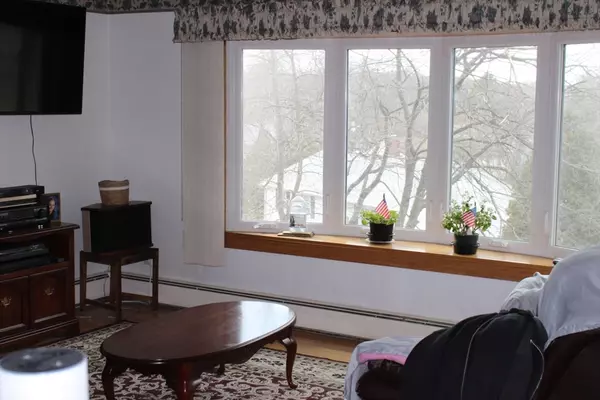 Saugus, MA 01906,53 Pelham St