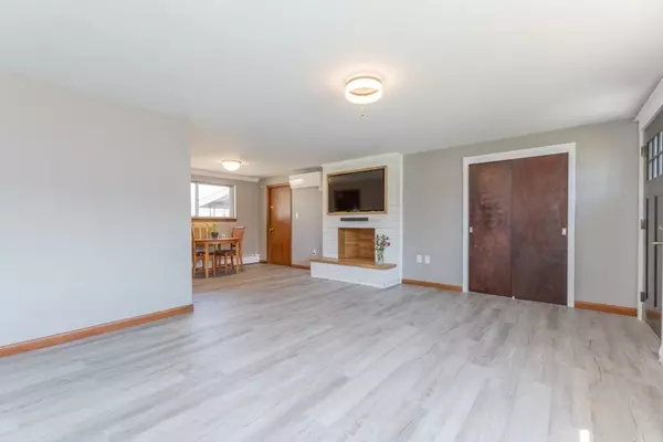 Maynard, MA 01754,20 Amory Ave