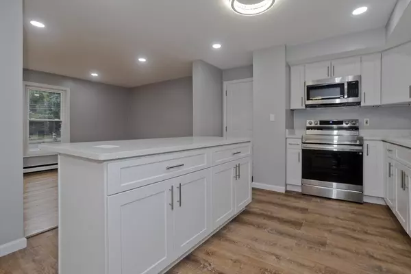 Wilbraham, MA 01095,3075 Boston Rd