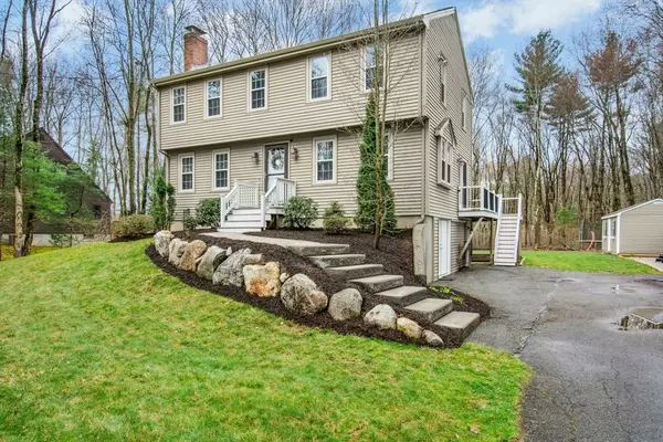 22 Walter Dr, Raynham, MA 02767