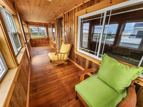 Fairhaven, MA 02719,19 Point St