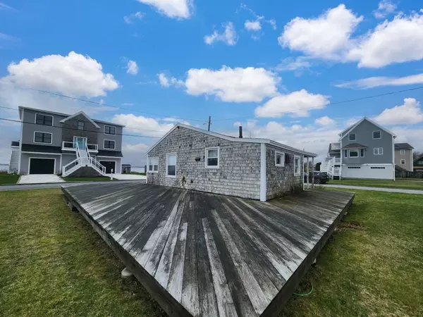 Fairhaven, MA 02719,19 Point St