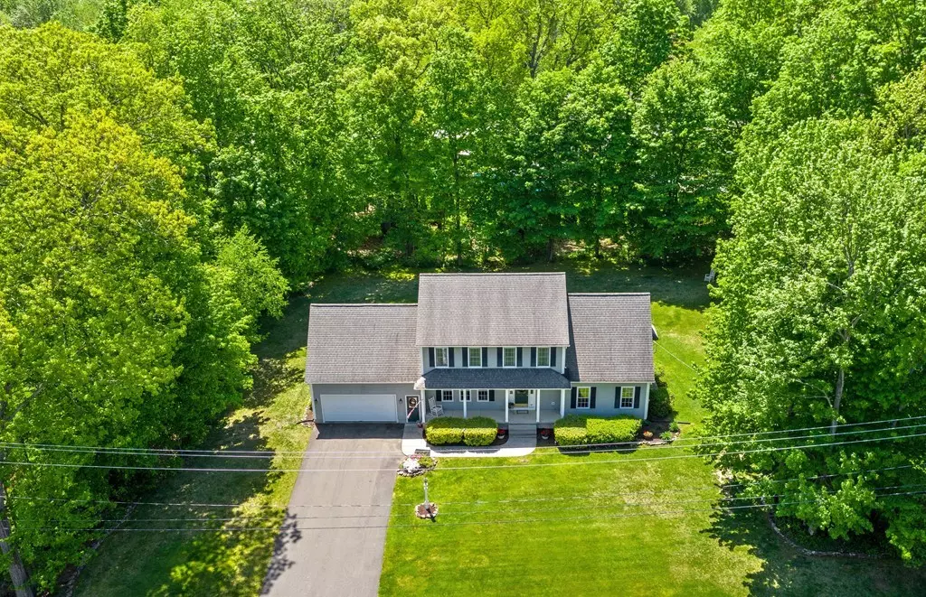 South Hadley, MA 01075,17 Upper River Rd