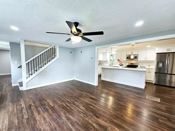 Sterling, MA 01564,30 Princeton Rd