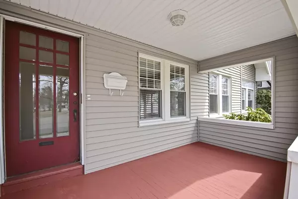 Longmeadow, MA 01106,60 Hazelwood Avenue