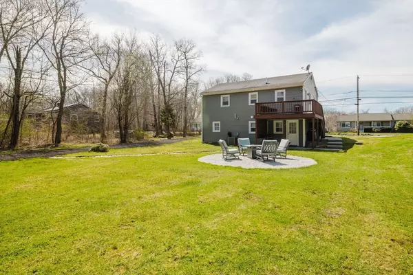 Dighton, MA 02715,3423 Sharps Lot Rd