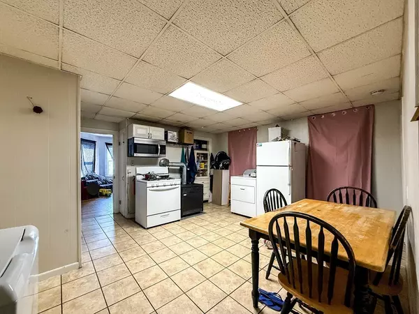 Worcester, MA 01604,103 Hamilton St