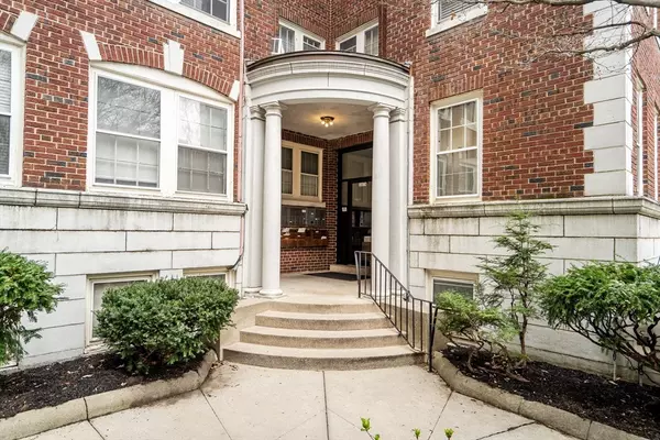 Cambridge, MA 02138,41 Bowdoin St #43