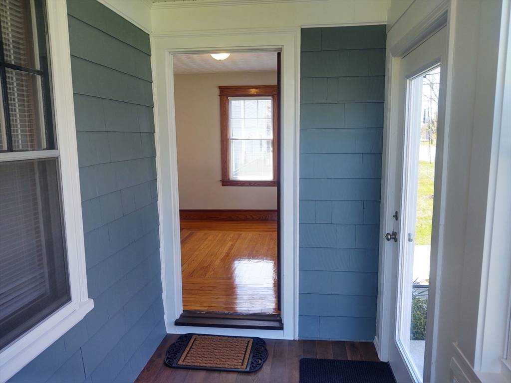 Seekonk, MA 02771,202 Lincoln #St