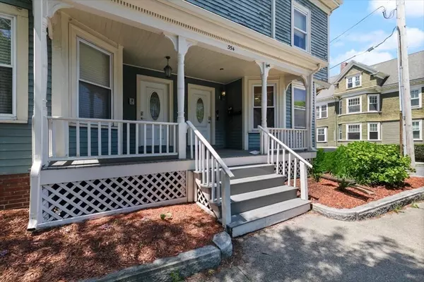 Beverly, MA 01915,354 Cabot St #1