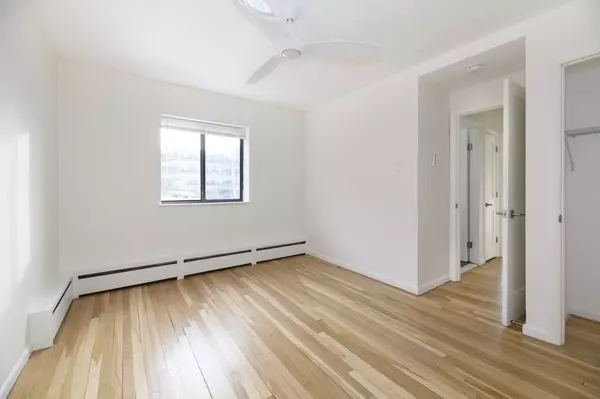 Boston, MA 02120,40 Parker Hill Ave #12