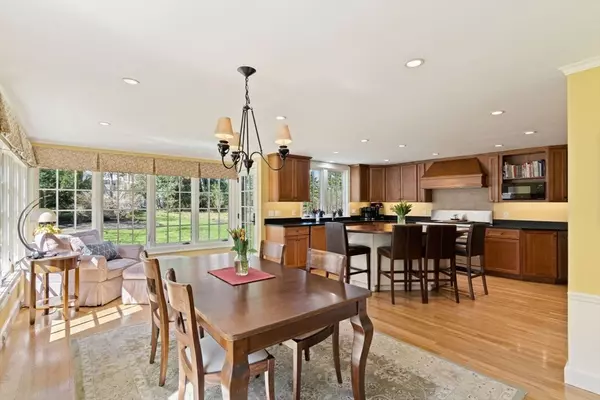 Wayland, MA 01778,14 Winthrop Road