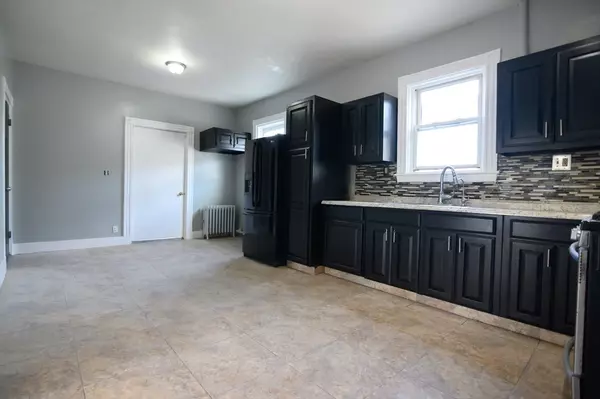 Boston, MA 02119,4 Burton Ave #3