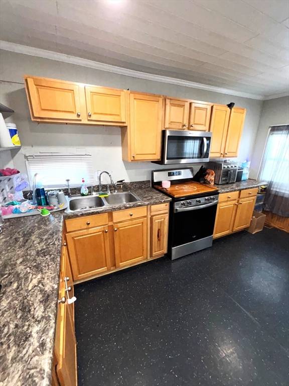 Wareham, MA 02571,123 Jeffries Path