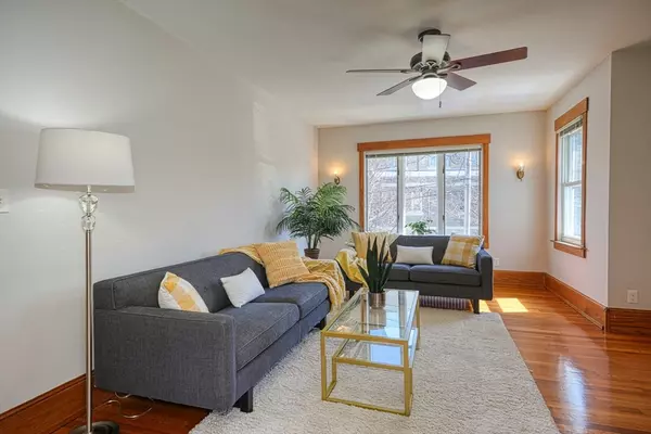 Watertown, MA 02472,18 St Marys St #18