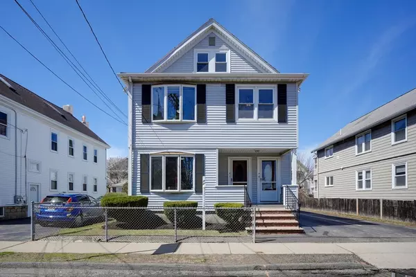 18 St Marys St #18, Watertown, MA 02472
