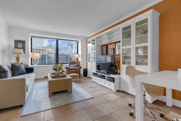 Boston, MA 02110,65 E India Row #8A