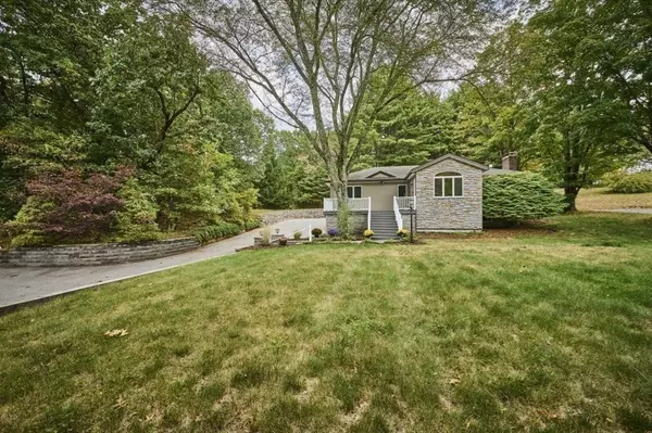 Wayland, MA 01778,274 Cochituate Rd