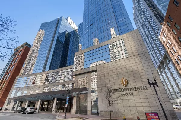 500 Atlantic Avenue #18L, Boston, MA 02210
