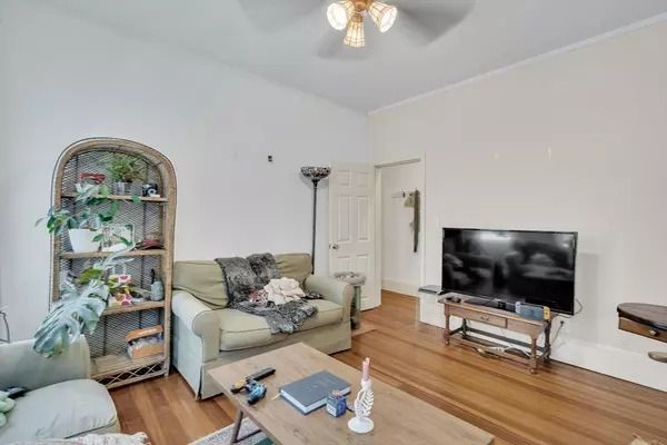 Boston, MA 02135,33 Shannon St #1