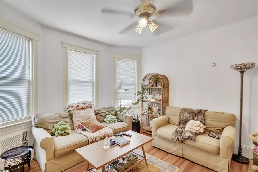 33 Shannon St #1, Boston, MA 02135