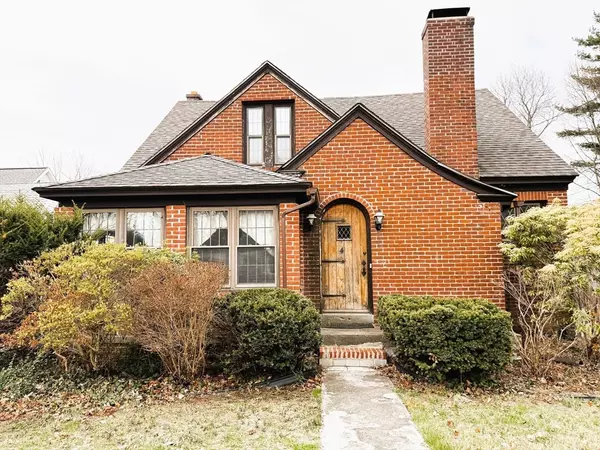 4 Gareau Ave, Ware, MA 01082