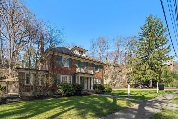 Newton, MA 02467,41 Edge Hill Rd