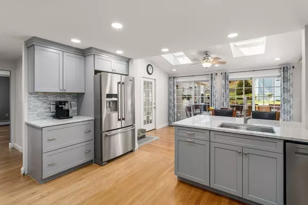 Norwood, MA 02062,37 Heather Drive