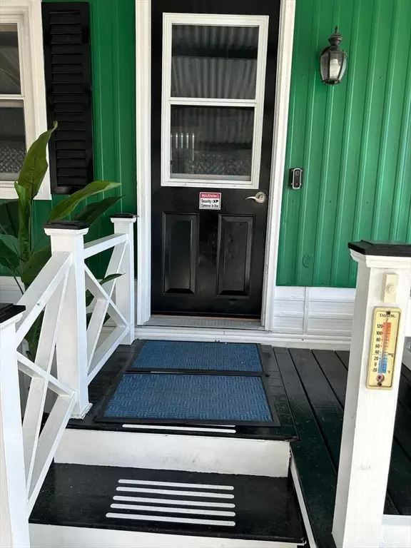 North Attleboro, MA 02760,300 East Washington #54R