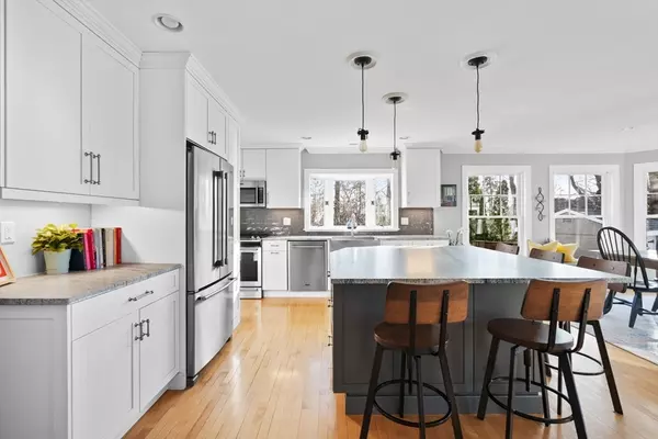 Newbury, MA 01951,14 Seaview Ln