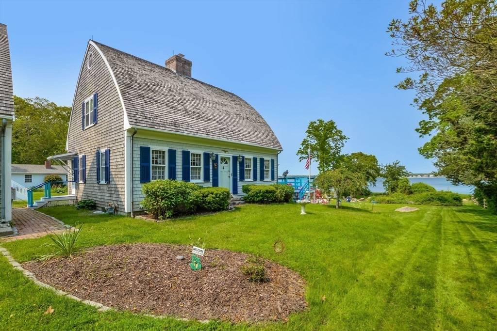 Marion, MA 02738,12 Taunton Ave