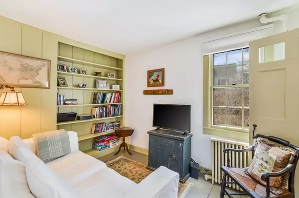 Sandwich, MA 02563,198 Main St