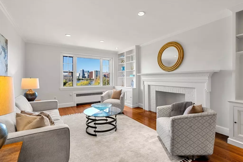 Boston, MA 02116,280 Beacon St #65