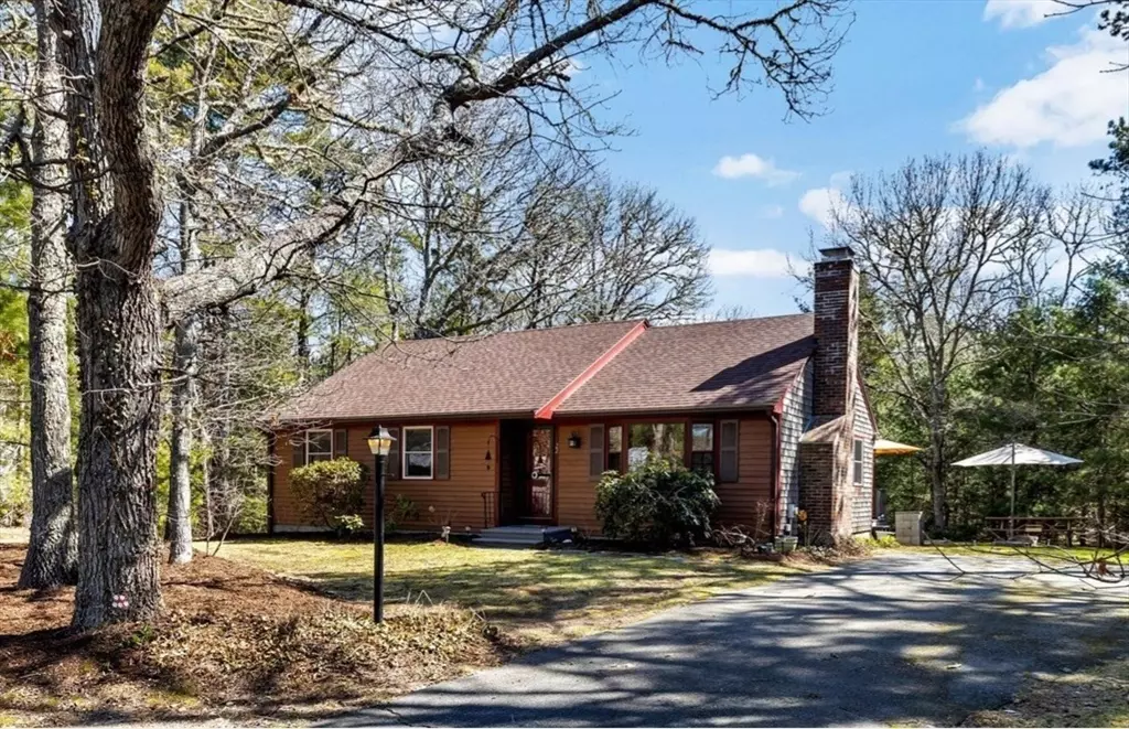 Brewster, MA 02631,22 Harmony Ln