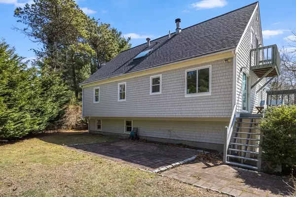 Falmouth, MA 02536,44 Seabrook Drive